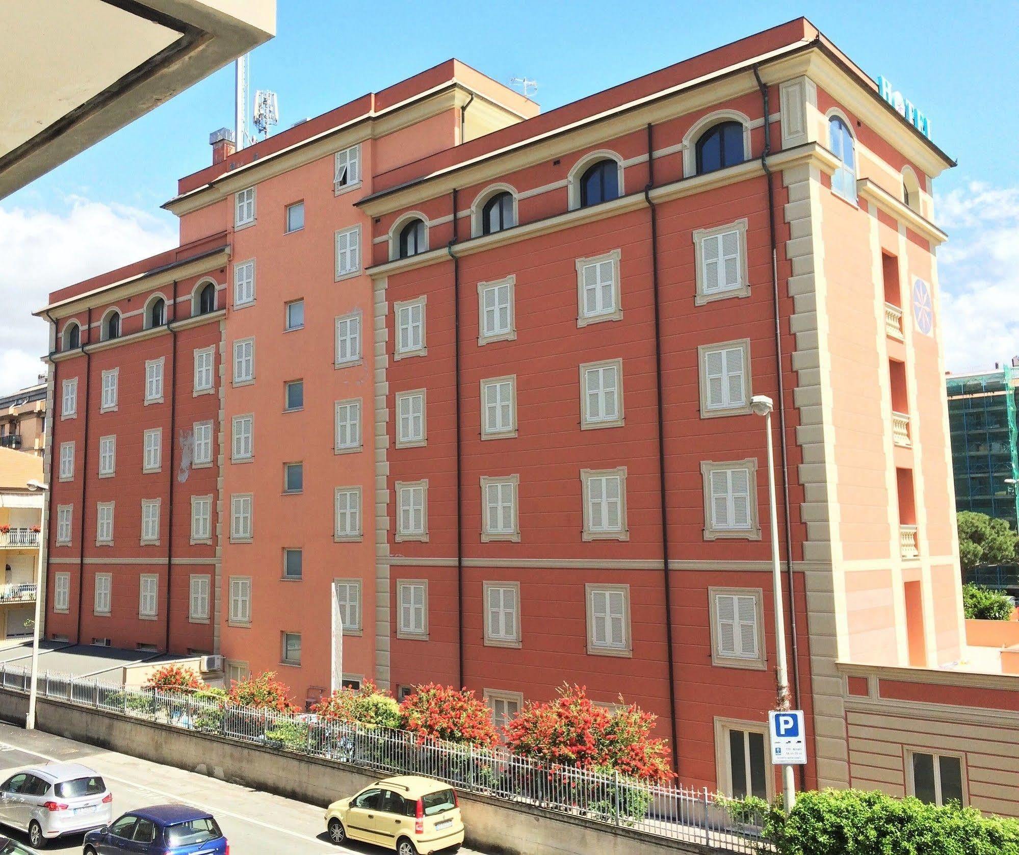 Hotel Sud Est By Fam Rossetti لافانيا المظهر الخارجي الصورة